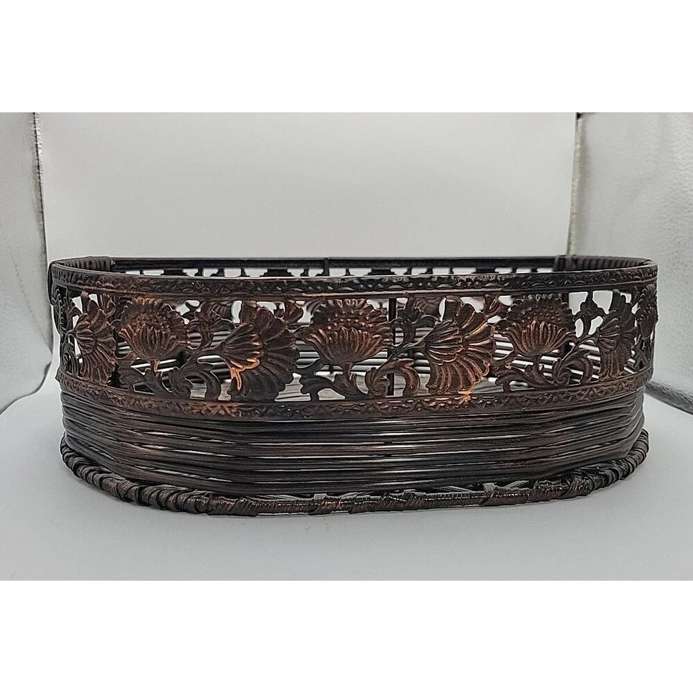 Metal & Wicker Tray Or Decor ~ Vtg Oval Brown Bambo & Copper Look ~ Well Made